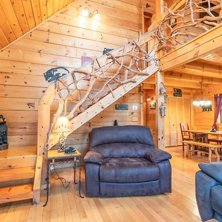 Moonshine Ridge Cabin With Hot Tub And Fire Pit بيدجن فورج المظهر الخارجي الصورة