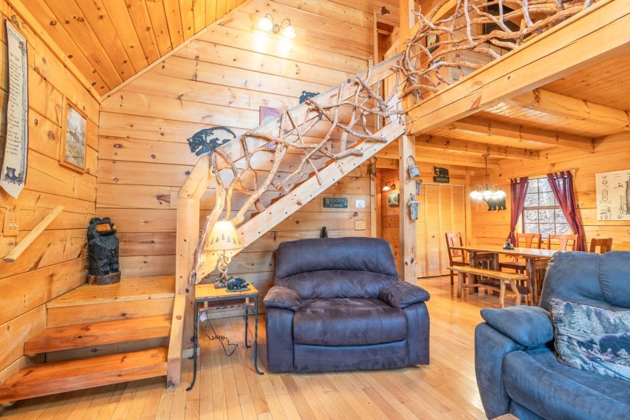 Moonshine Ridge Cabin With Hot Tub And Fire Pit بيدجن فورج المظهر الخارجي الصورة