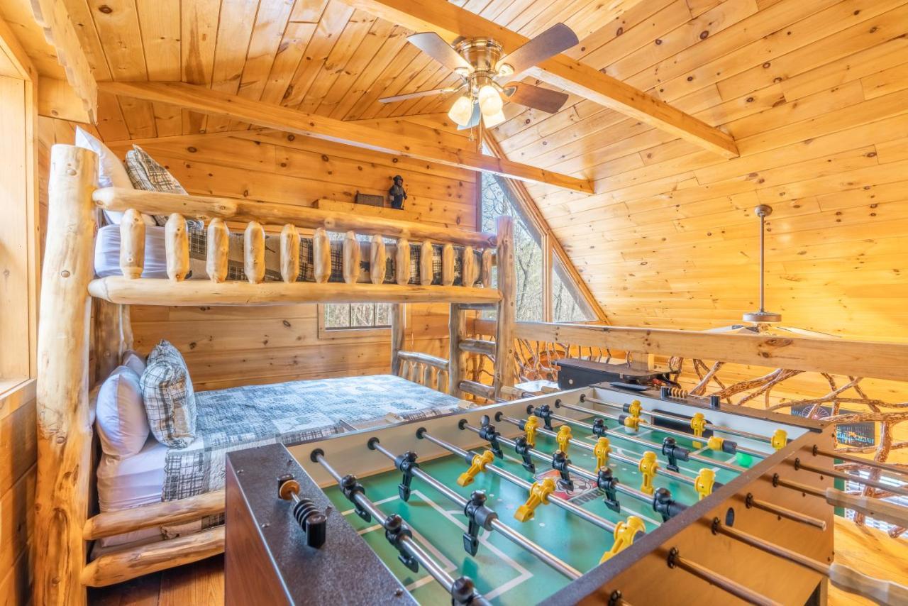 Moonshine Ridge Cabin With Hot Tub And Fire Pit بيدجن فورج المظهر الخارجي الصورة