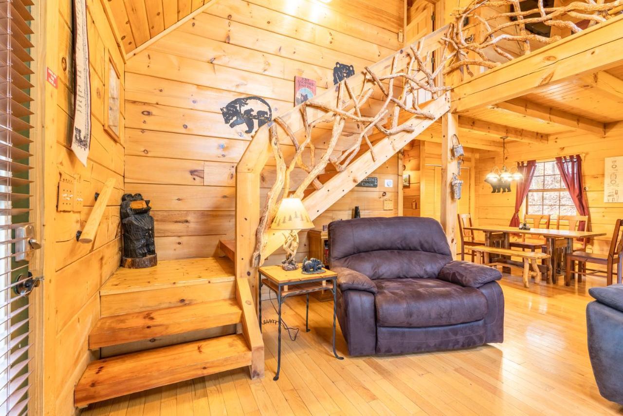 Moonshine Ridge Cabin With Hot Tub And Fire Pit بيدجن فورج المظهر الخارجي الصورة